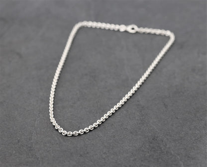 NE Chain Necklace