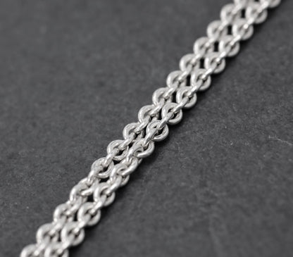 NE Chain Necklace