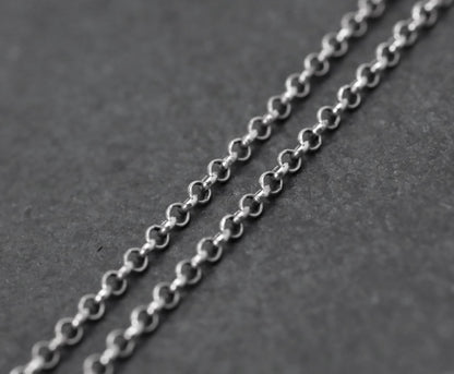 Roll Chain Necklace